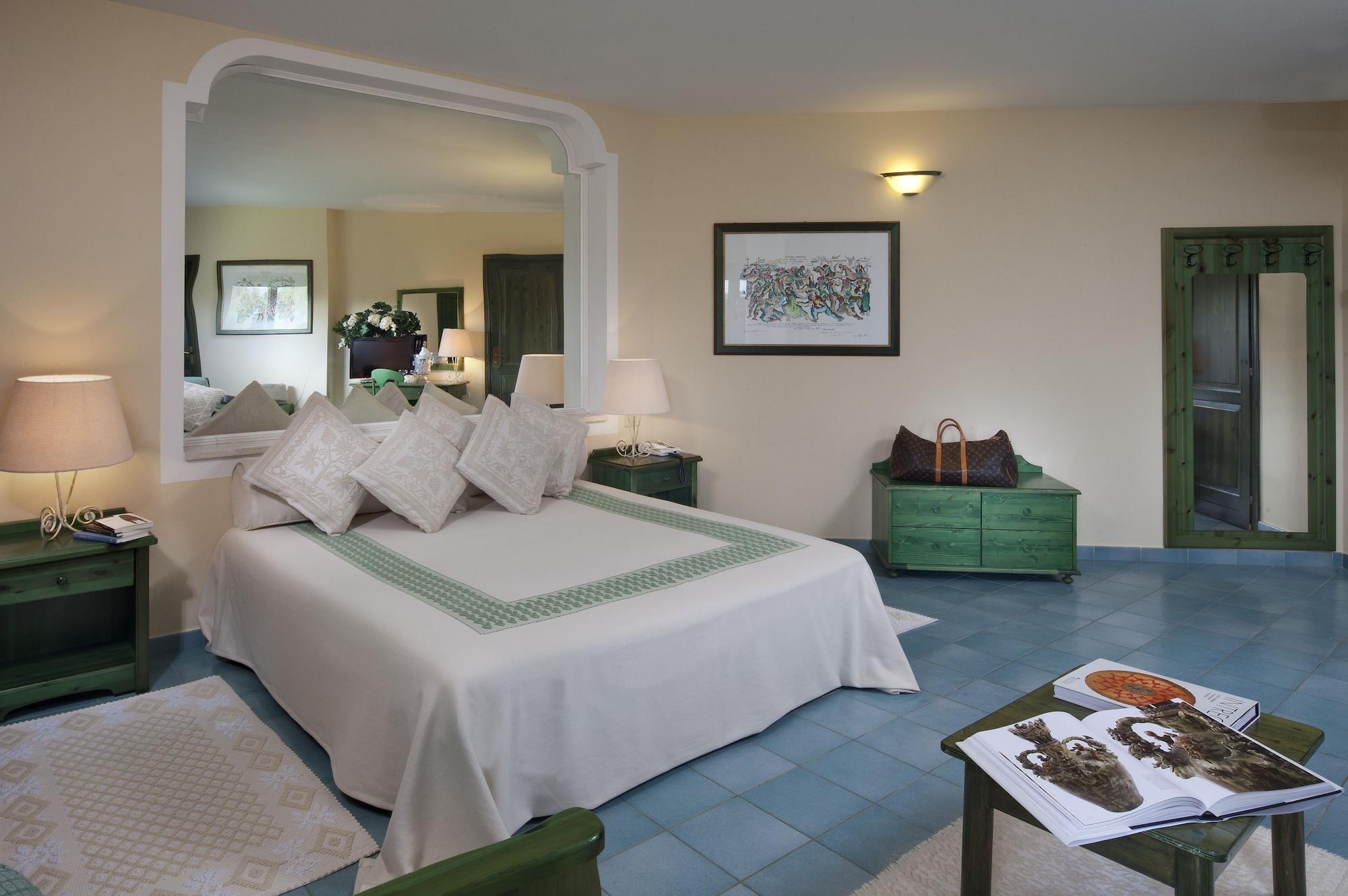 Cala Ginepro Hotel Resort & Spa 奥罗塞伊 外观 照片