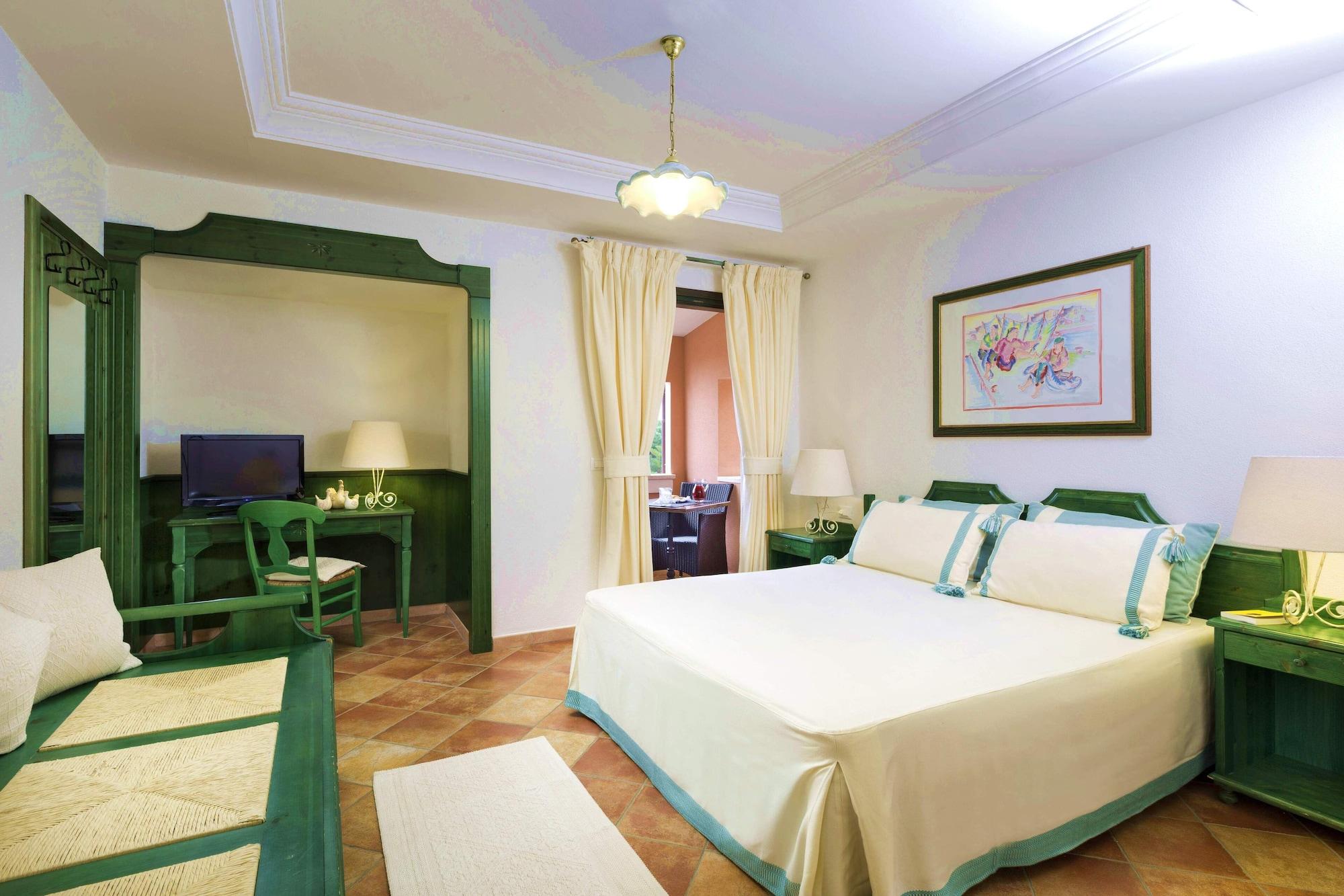 Cala Ginepro Hotel Resort & Spa 奥罗塞伊 外观 照片
