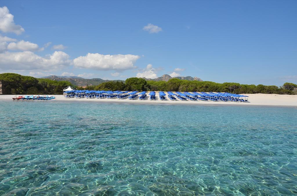 Cala Ginepro Hotel Resort & Spa 奥罗塞伊 外观 照片